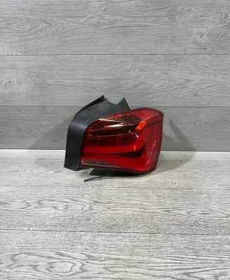 BMW 1 F20 F21 Rear/tail lights 7359018 F03600000 1537716