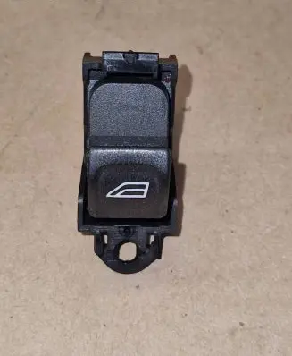 Volvo V70 Electric window control switch 30773273 03453410