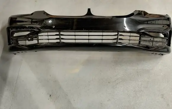 BMW 5 G30 G31 Front bumper 7385336 72758411