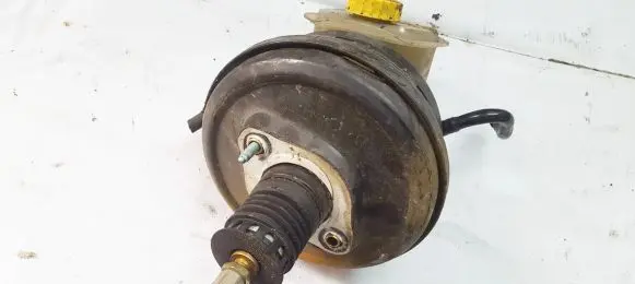 Audi A4 S4 B5 8D Brake booster