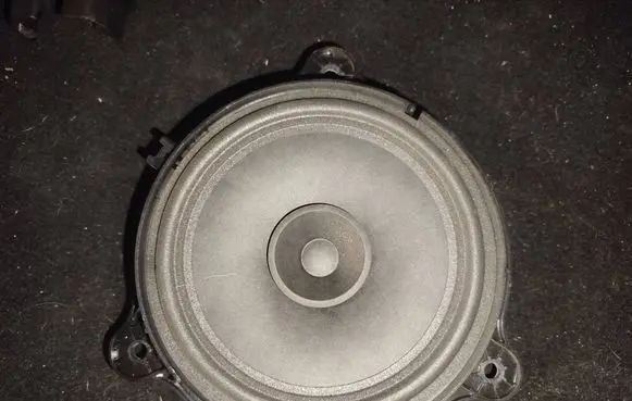 Nissan Note (E11) Front door speaker 281569U00A 7606500485