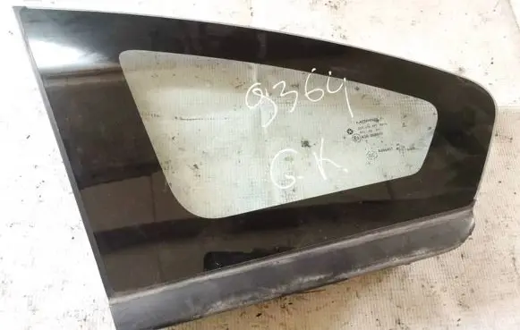 Dodge Caliber Rear side window as2
