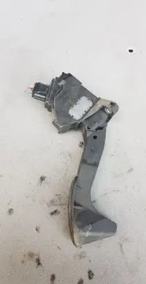 Toyota Auris E180 Accelerator throttle pedal 7811002120 17006C