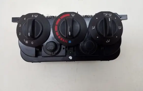 Mercedes-Benz A W168 Air conditioner control unit module A1688301985