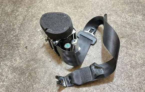 Volvo EX30 Rear seatbelt 80001446 119SCFL2000
