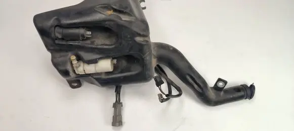Maserati Quattroporte Windshield washer fluid reservoir/tank 13012 S0GEM