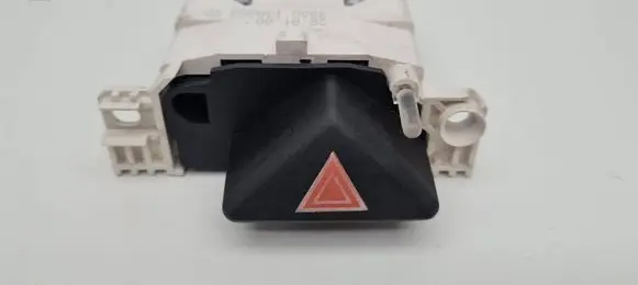 Ford Focus Hazard light switch 98AG13A350CD 9640100 2801004