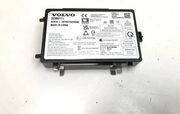 Volvo XC40 Wireless charging module 32389111
