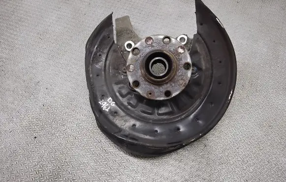 Volkswagen Phaeton Rear wheel hub spindle/knuckle 