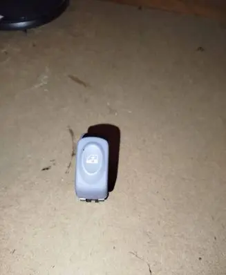 Renault Twingo I Quarter vent window switch 425386J