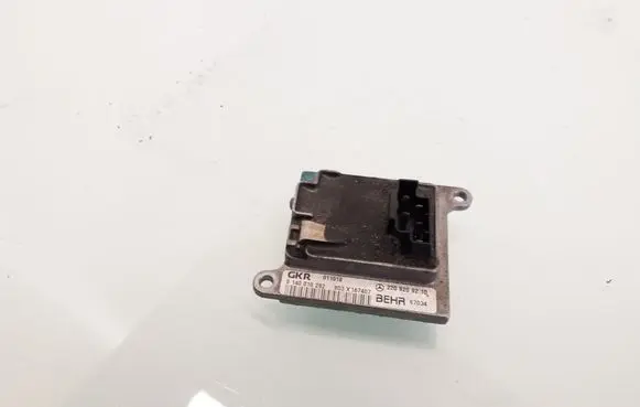 Mercedes-Benz S W220 Heater blower motor/fan resistor 2208209210