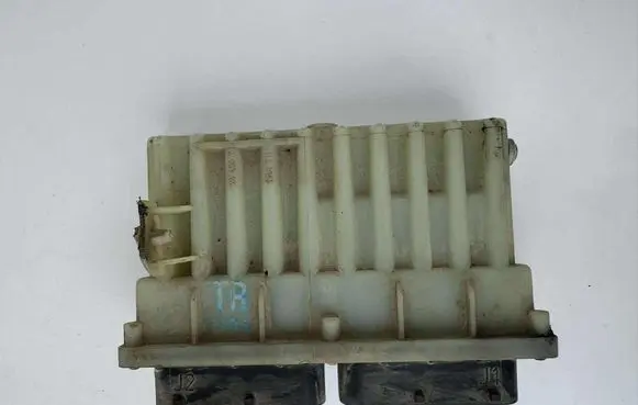 Opel Astra G Fan control module 15427111 24456738