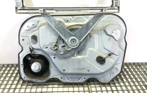 Ford C-MAX I Front door window regulator with motor 7M51R203A29DB