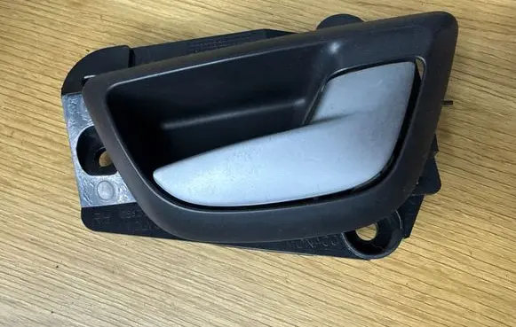Volvo XC90 Front door interior handle 08626602