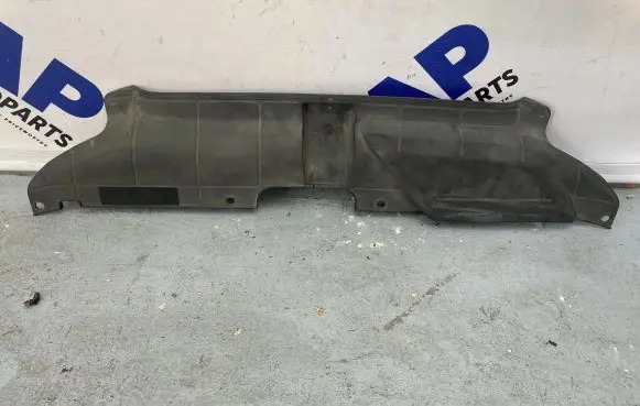 Audi A4 S4 B8 8K Radiator trim 8K0807081B