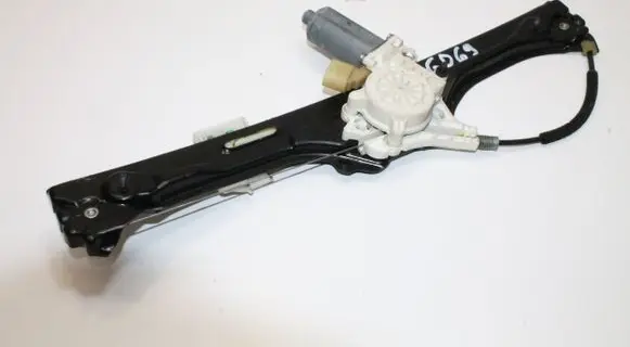 BMW X5 E70 Rear window lifting mechanism without motor 7137030S