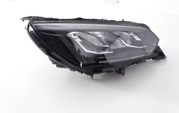 Peugeot 208 II Headlight/headlamp 9833036180