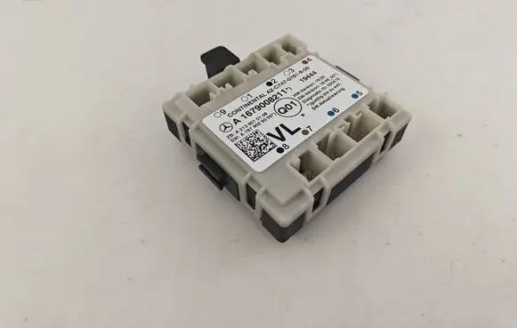 Mercedes-Benz C W205 Door central lock control unit/module A1679008211 A1679029305 A2139010108