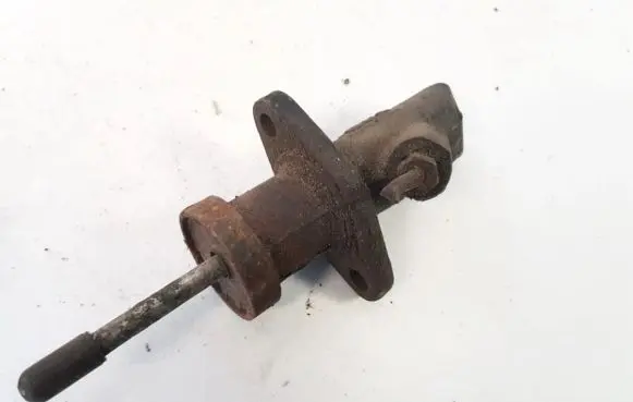 BMW 3 E36 Clutch master cylinder s6632k