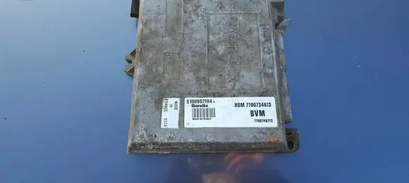 Renault Espace II Engine control unit/module 7700734613