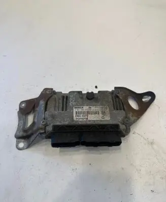 Toyota Yaris Engine control unit/module 896610D270 0261208841