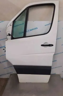 Volkswagen Crafter Front door
