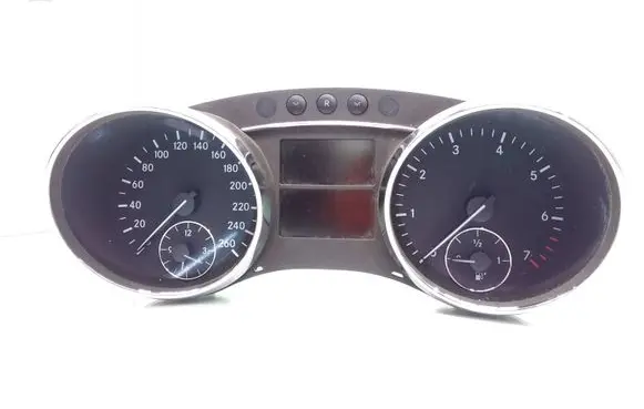 Mercedes-Benz R W251 Speedometer (instrument cluster) A2514406211 A2C53280887