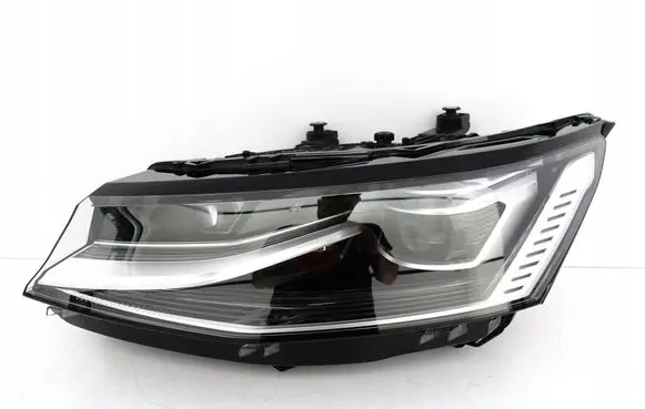 Volkswagen Transporter - Caravelle T7 Headlight/headlamp 7T1941081A