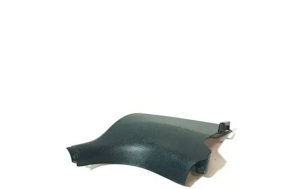 Foot area side trim