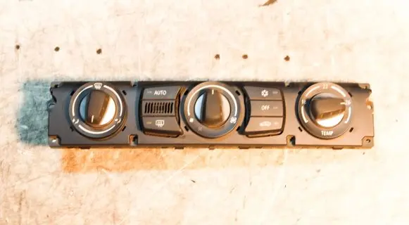 BMW 5 E60 E61 Climate control unit 6411917771201 64119177712
