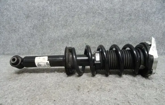 BMW X4 G02 Rear shock absorber/damper 6871802