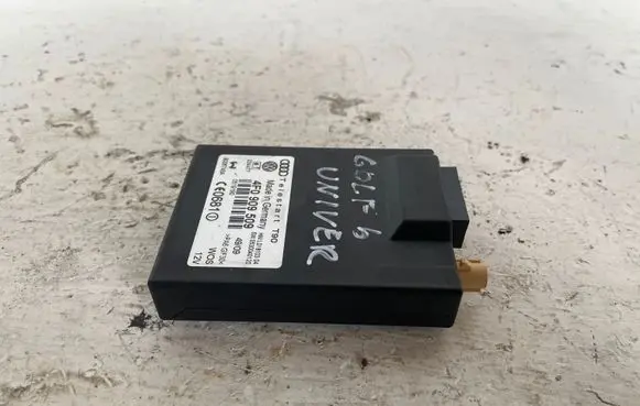 Volkswagen Golf VI Auxiliary heating control unit/module 4F0909509 9006748A 0519190