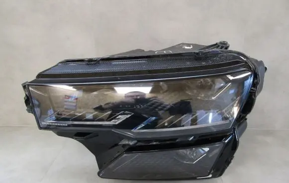 Skoda Karoq Headlight/headlamp 57B941035