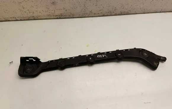 Skoda Octavia Mk3 (5E) Rear bumper mounting bracket 5E9807393