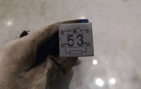 Skoda Fabia Mk2 (5J) Other relay 1J951253B