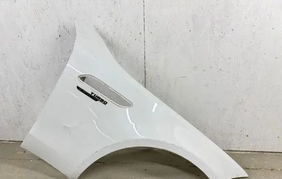 Mercedes-Benz C W206 Fender A2068811600