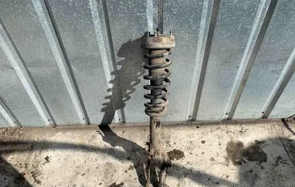BMW X5 E70 Front shock absorber/damper 6781920
