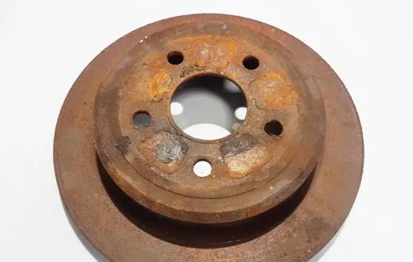 Jeep Grand Cherokee (WK) Rear brake disc neventiliuojamas