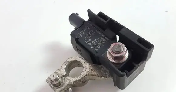 Toyota C-HR I Battery relay fuse 288500Y020 0199300001