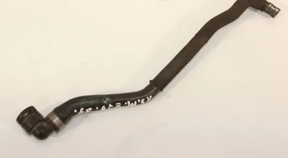 BMW X5M E70 Engine coolant pipe/hose 7589730 16185913