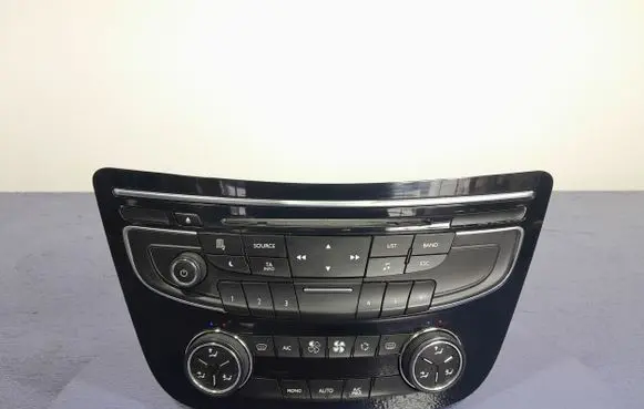 Peugeot 508 RXH Climate control unit