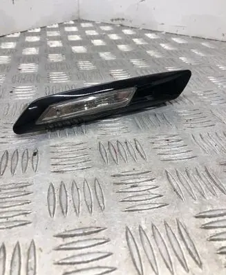 BMW 5 F10 F11 Front fender indicator light 715416807