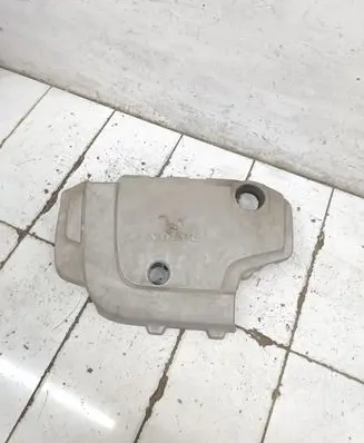 Volvo S80 Engine cover (trim) 30777775