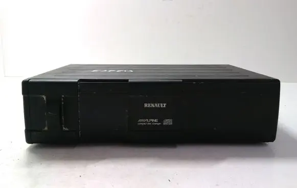 Renault Espace - Grand espace IV CD/DVD changer 8200207100 8200002656A