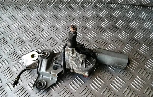 Volvo V70 Rear window wiper motor 0390201558 9154525