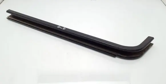 Lancia Voyager Sliding door bottom rail