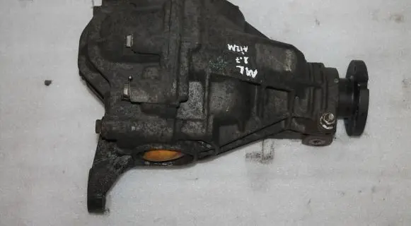 Mercedes-Benz ML W163 Rear differential 34460310013