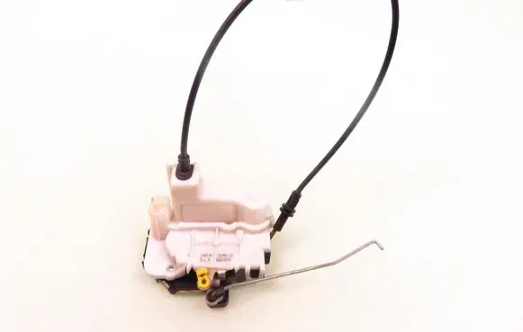 Fiat Panda II Front door lock 46803509