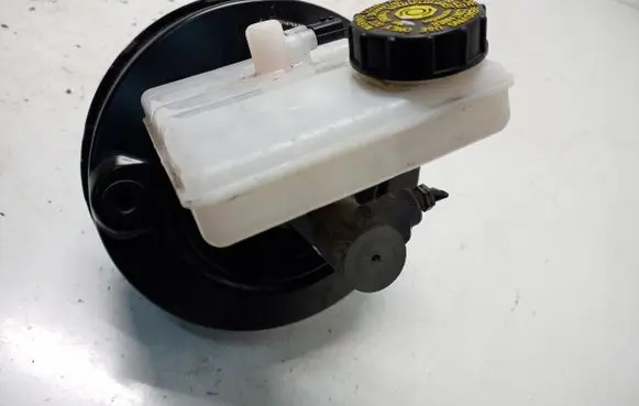 Renault Master IV Brake booster 472107603R