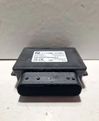 BMW 6 F12 F13 Hand brake control module 6863800 0131781674 32620300A